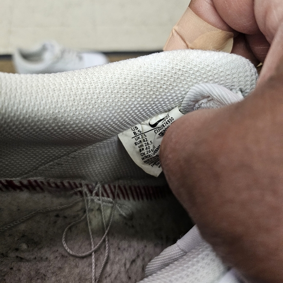 Air force 1 size 8.5 - Picture 6 of 8